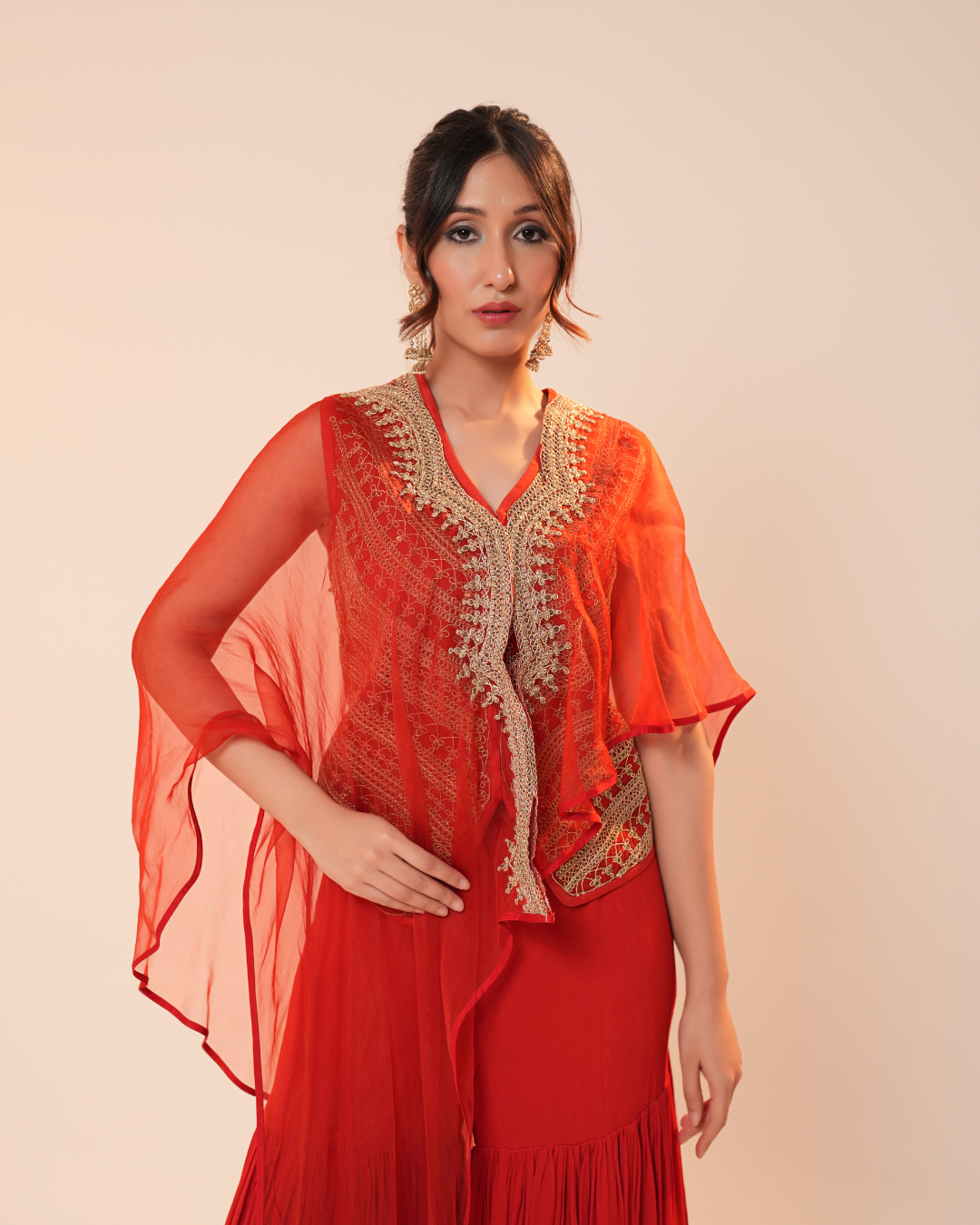 RED GHARARA WITH CAPE