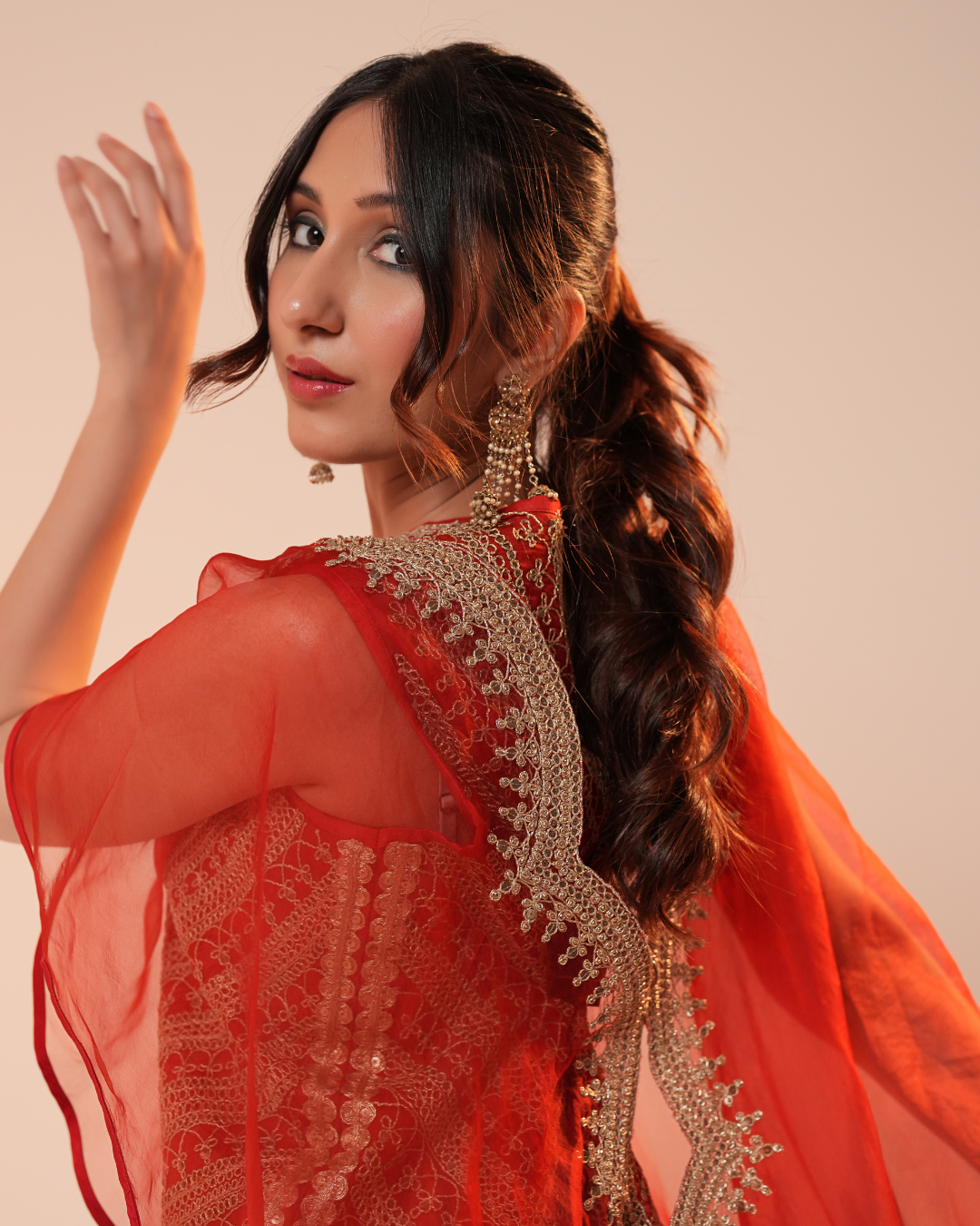 RED GHARARA WITH CAPE