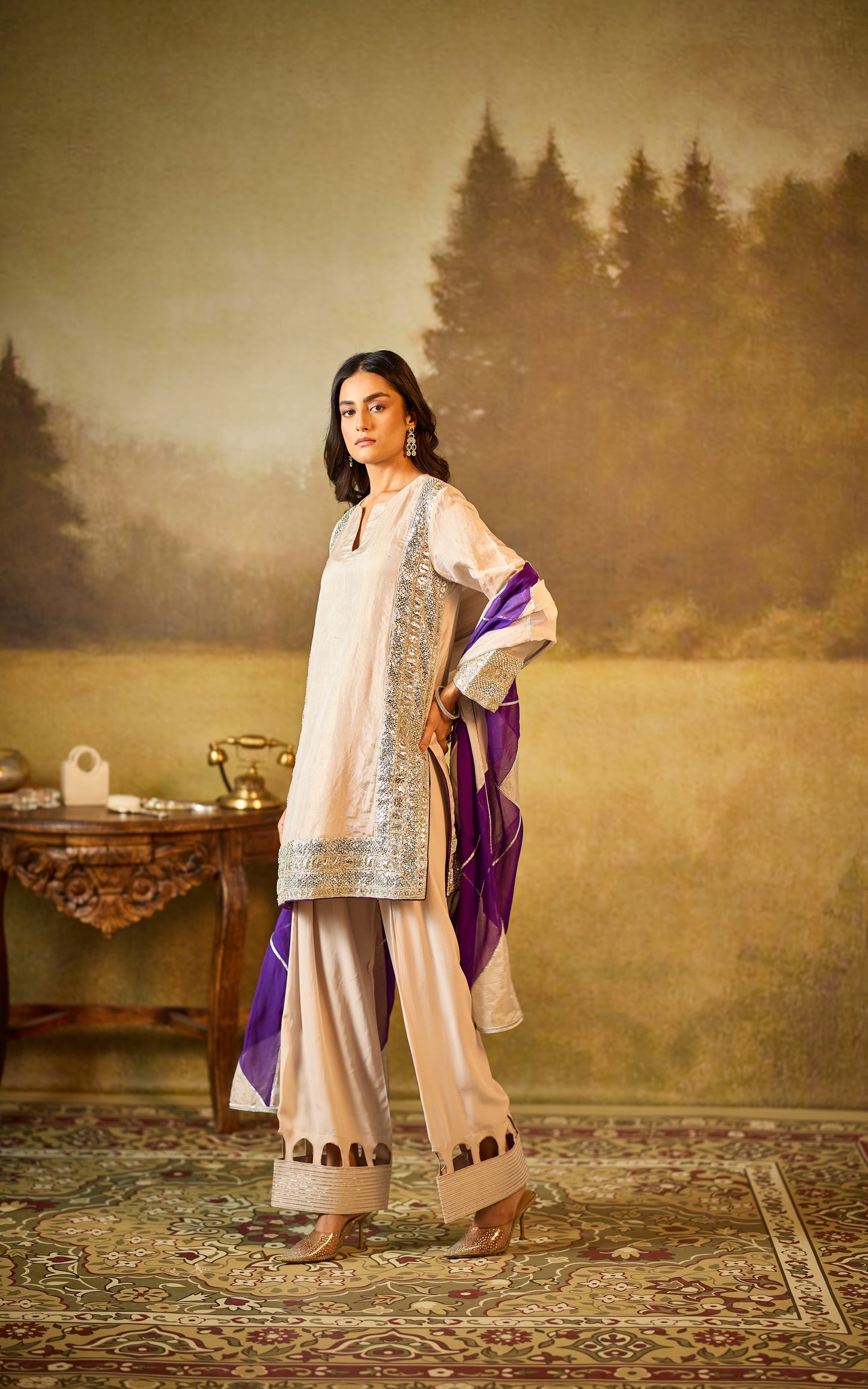 Mogra Farshi set