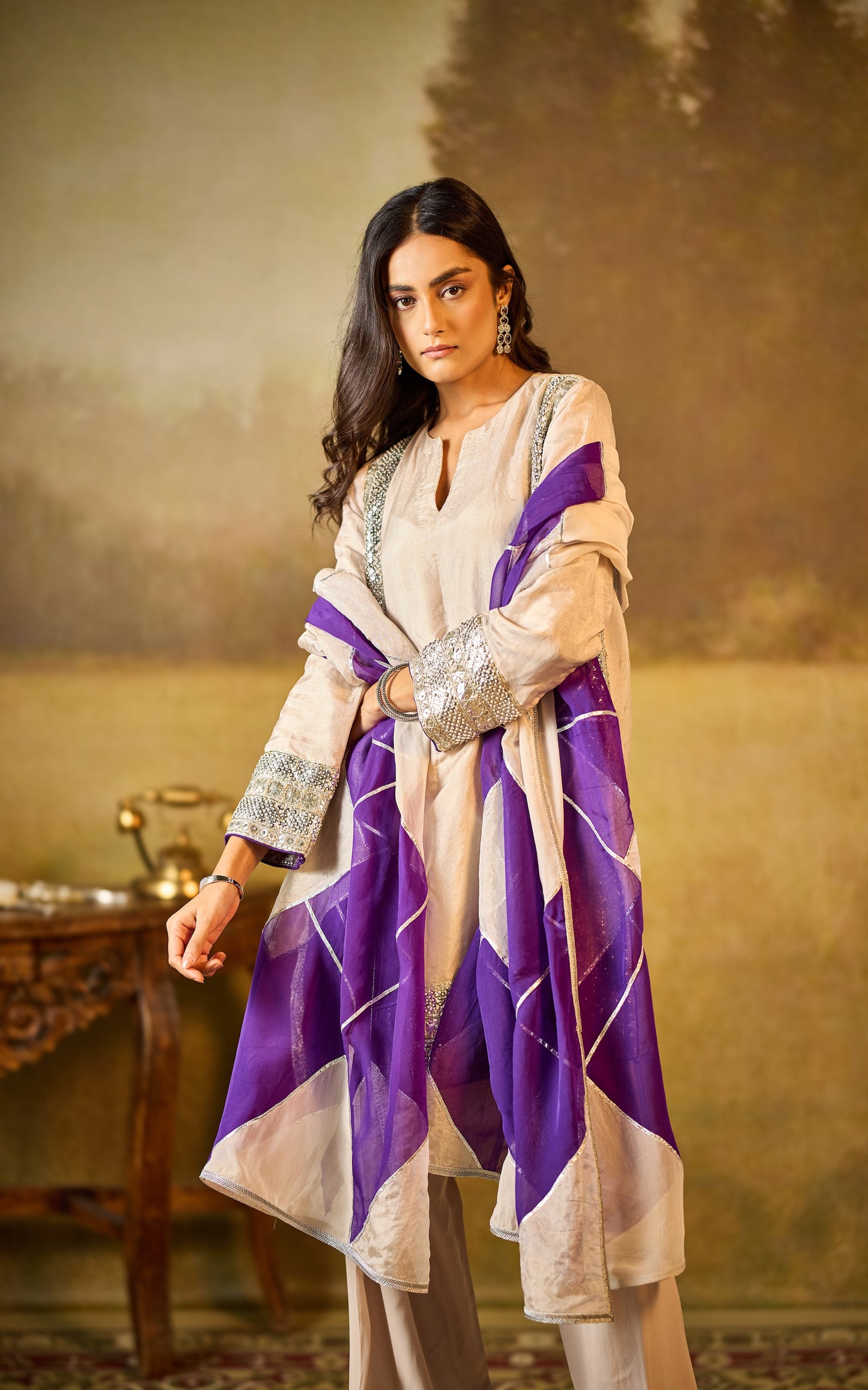 Mogra Farshi set