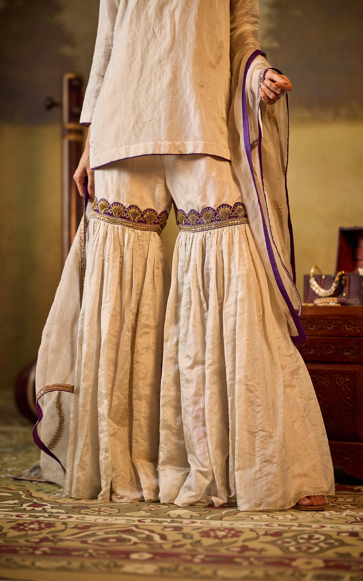 Jaamuni patti garara set