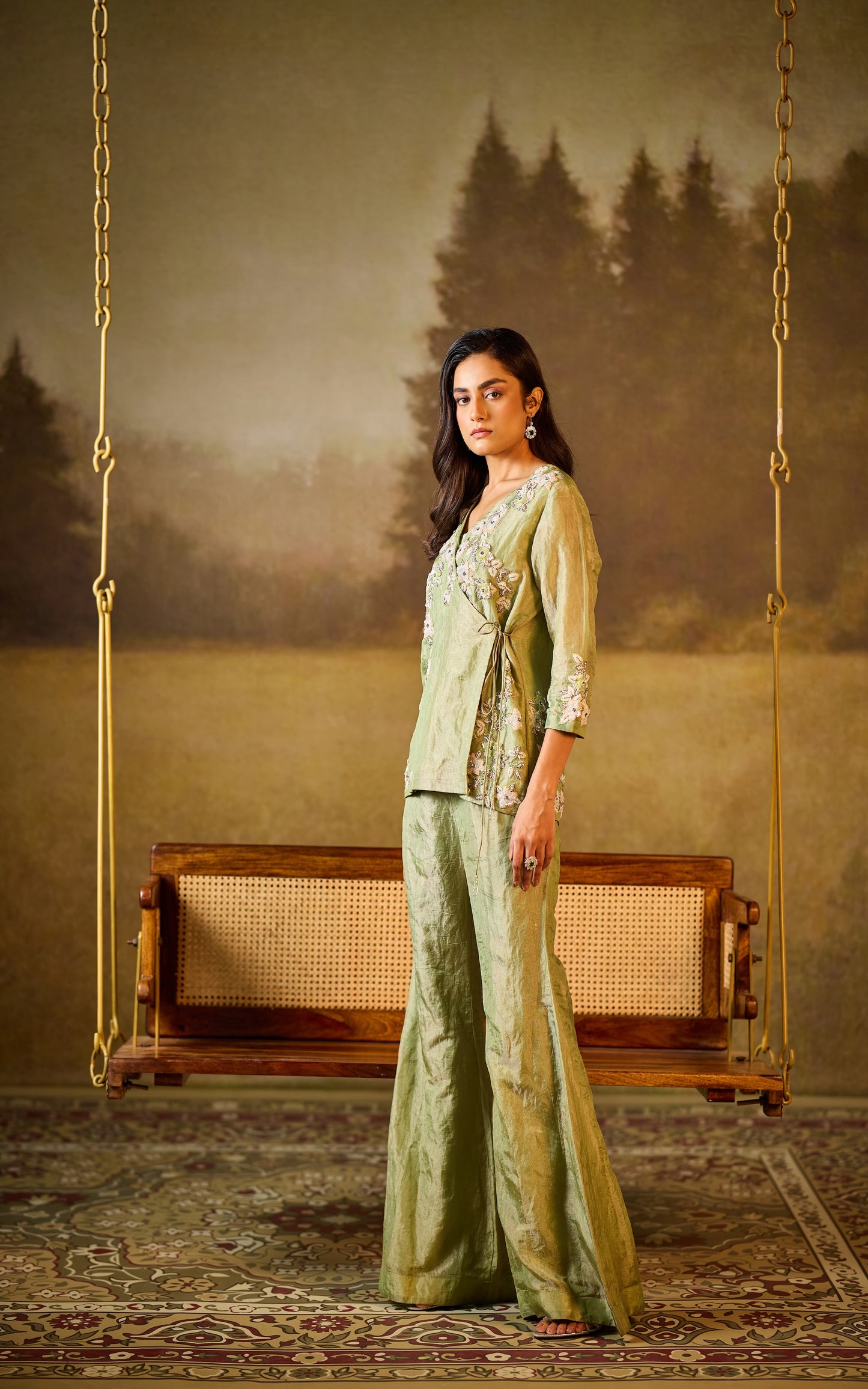 Spindle Tie Set