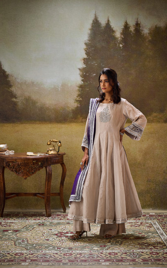 Kairavi Anarkali set